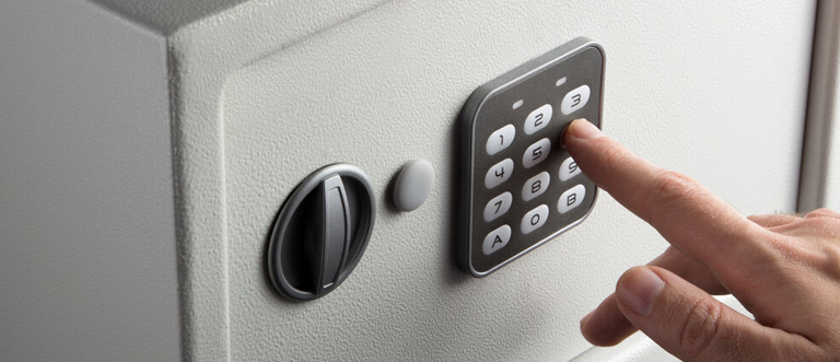 Bluetooth smart lock Kensington